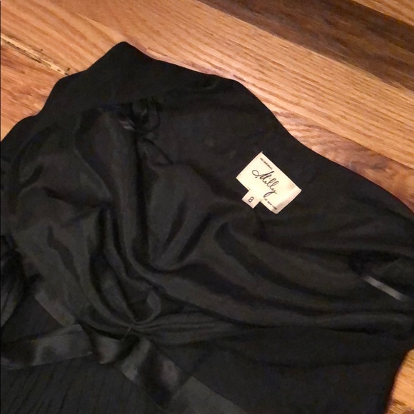 Milly of NY dress. Pics can’t capture its well - Picture 4 of 7